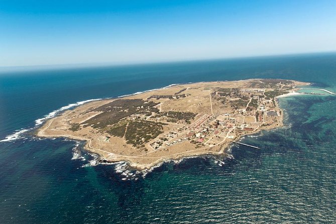 Table Mountain & Mandela Freedom Full Day Tour - The V&A Waterfront reset, plus a smart break strategy