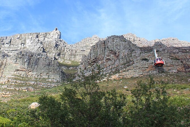 Table Mountain Tour - Cable car logistics, crowd pressure, and the skip-the-line upgrade