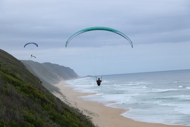 Tandem Paragliding Wilderness South Africa - The harness ride to takeoff: what the first seconds feel like