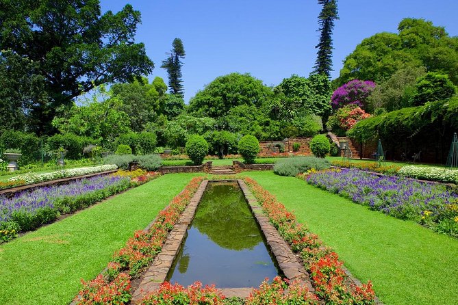 Top 10 Things to do in Durban City Tour - Warwick’s Zulu Medicine and the Victoria Street Market Spree