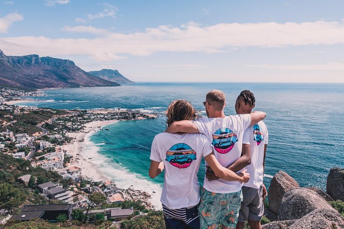 Urban Safari in Cape Town - Fresnaye sundowner spot above Camps Bay: the last view you remember