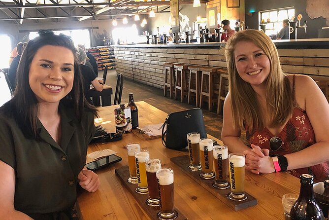 Wildlife Safari, Olive, Beer/Wine Tasting Day Tour from Cape Town - Bloubergstrand stop: Table Mountain views and a quick breath of sea air